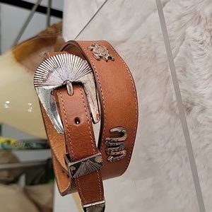 Leegin Silver Creek Southwestern Animal Studded Leather Belt sz28  Bin7